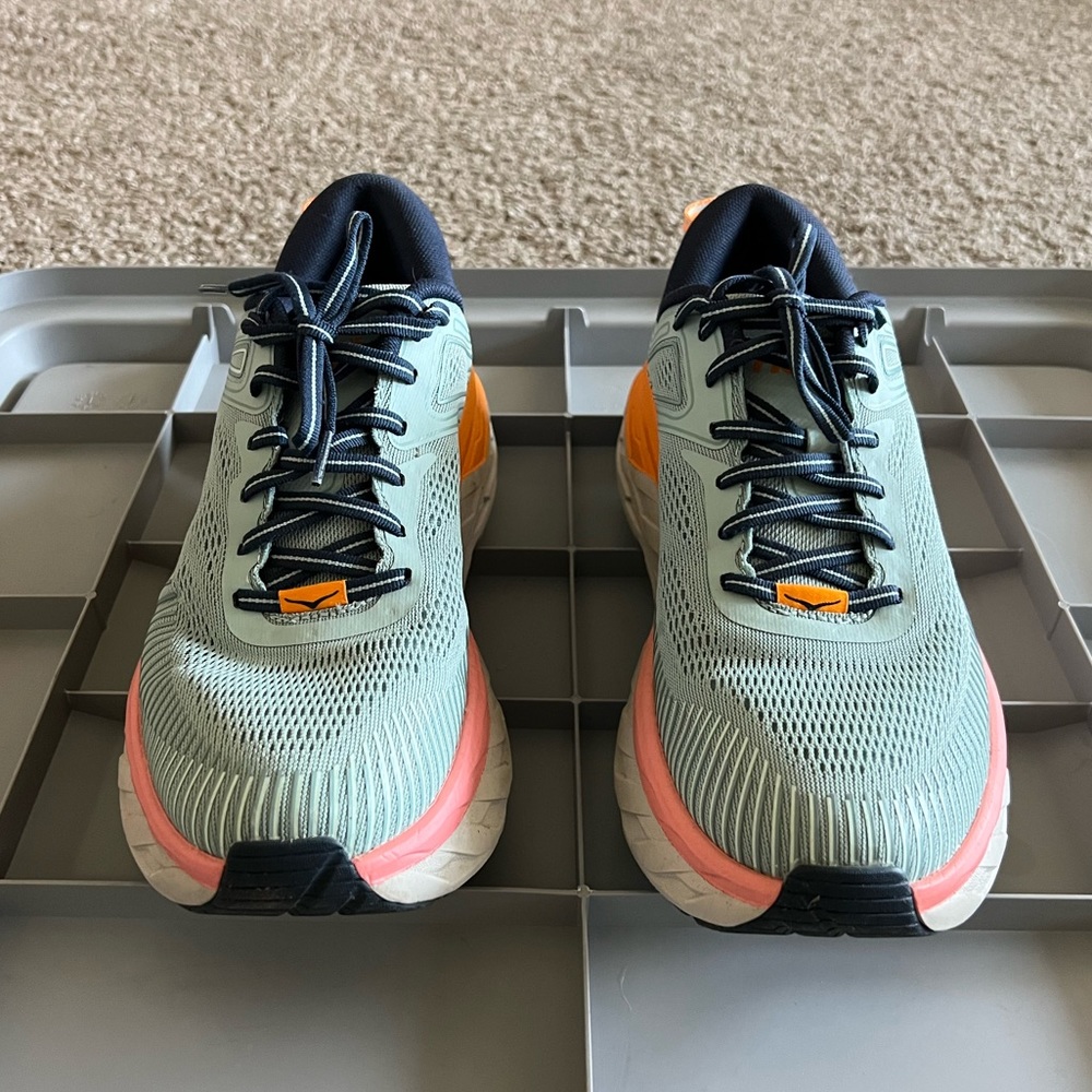 hoka one tennis shoes